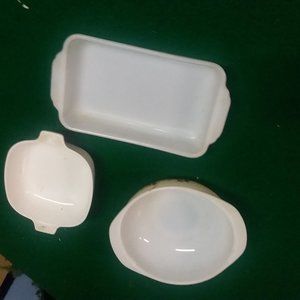 ALL 3 Vintage PYREX Dishes in good condition